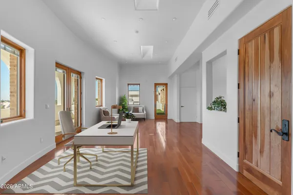 $12,680,000 | 4937 East Rockridge Road, Phoenix, AZ 85018