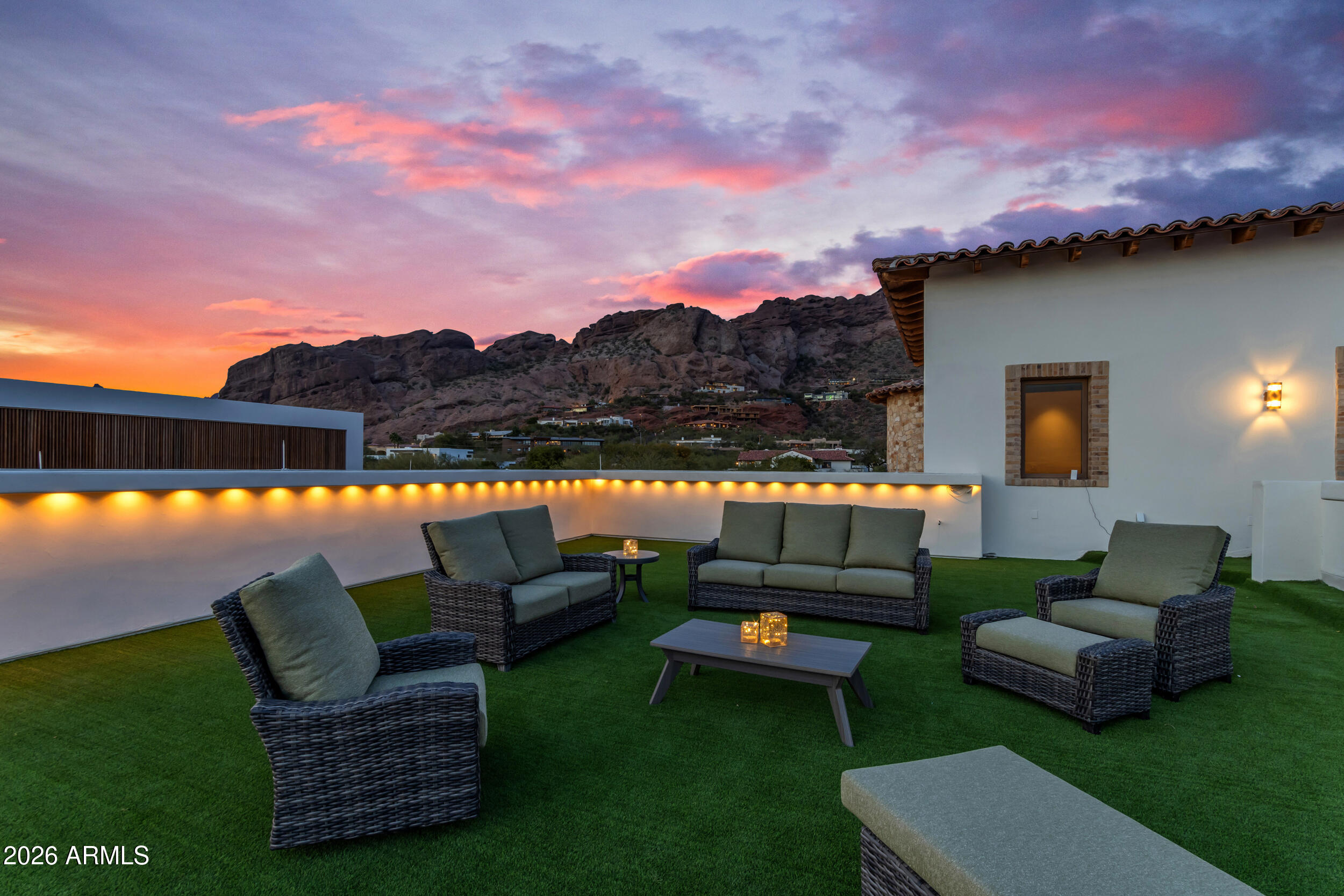 4937 East Rockridge Road Phoenix, AZ 85018 - Photo 85 of 142 18_1644_a4m_twilight