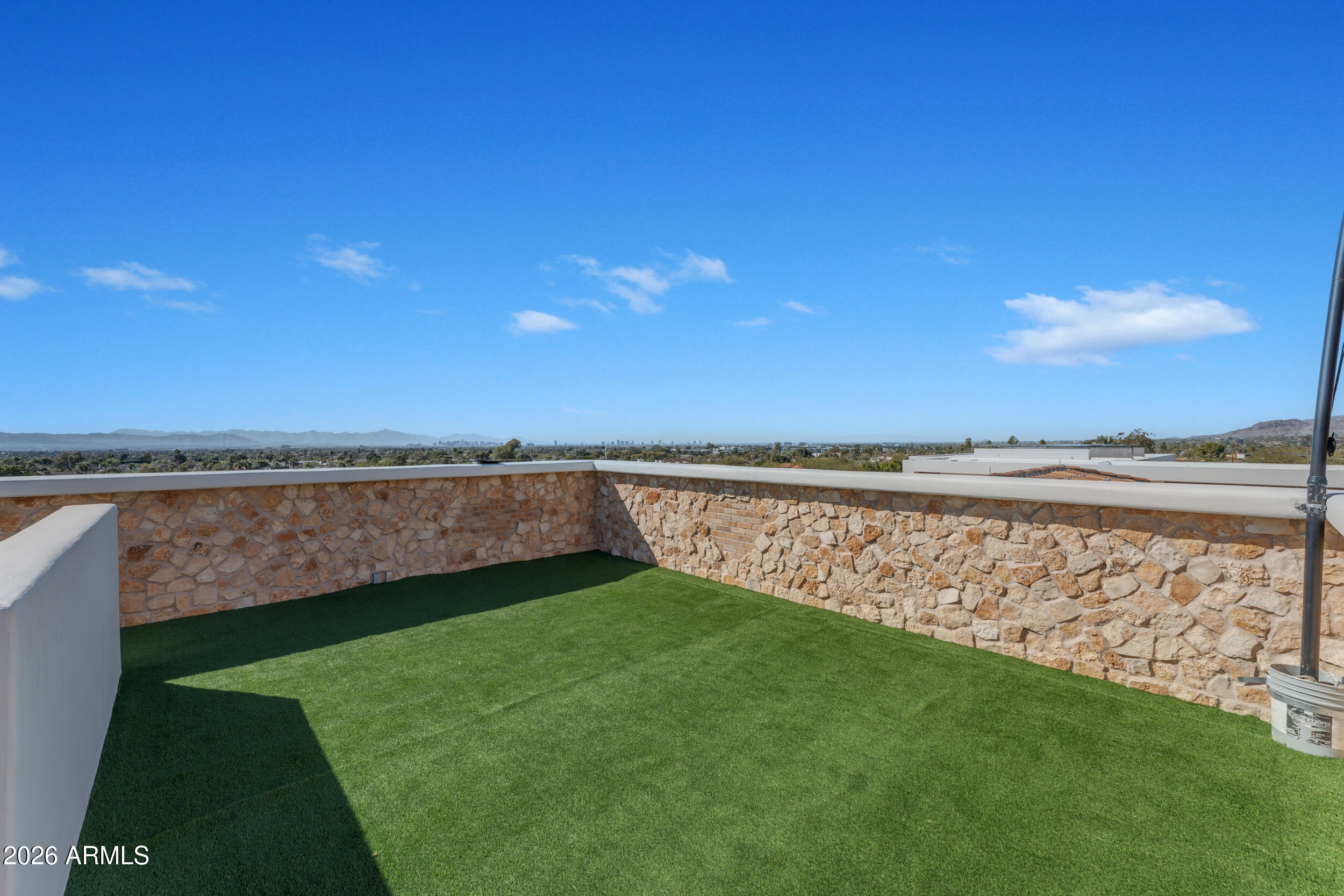 4937 East Rockridge Road Phoenix, AZ 85018 - Photo 88 of 142 305_dsc00911