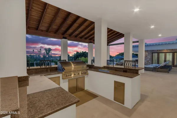 $12,680,000 | 4937 East Rockridge Road, Phoenix, AZ 85018