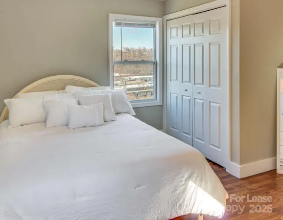 $2,500 | 561 Depot Street, Asheville, NC 28801