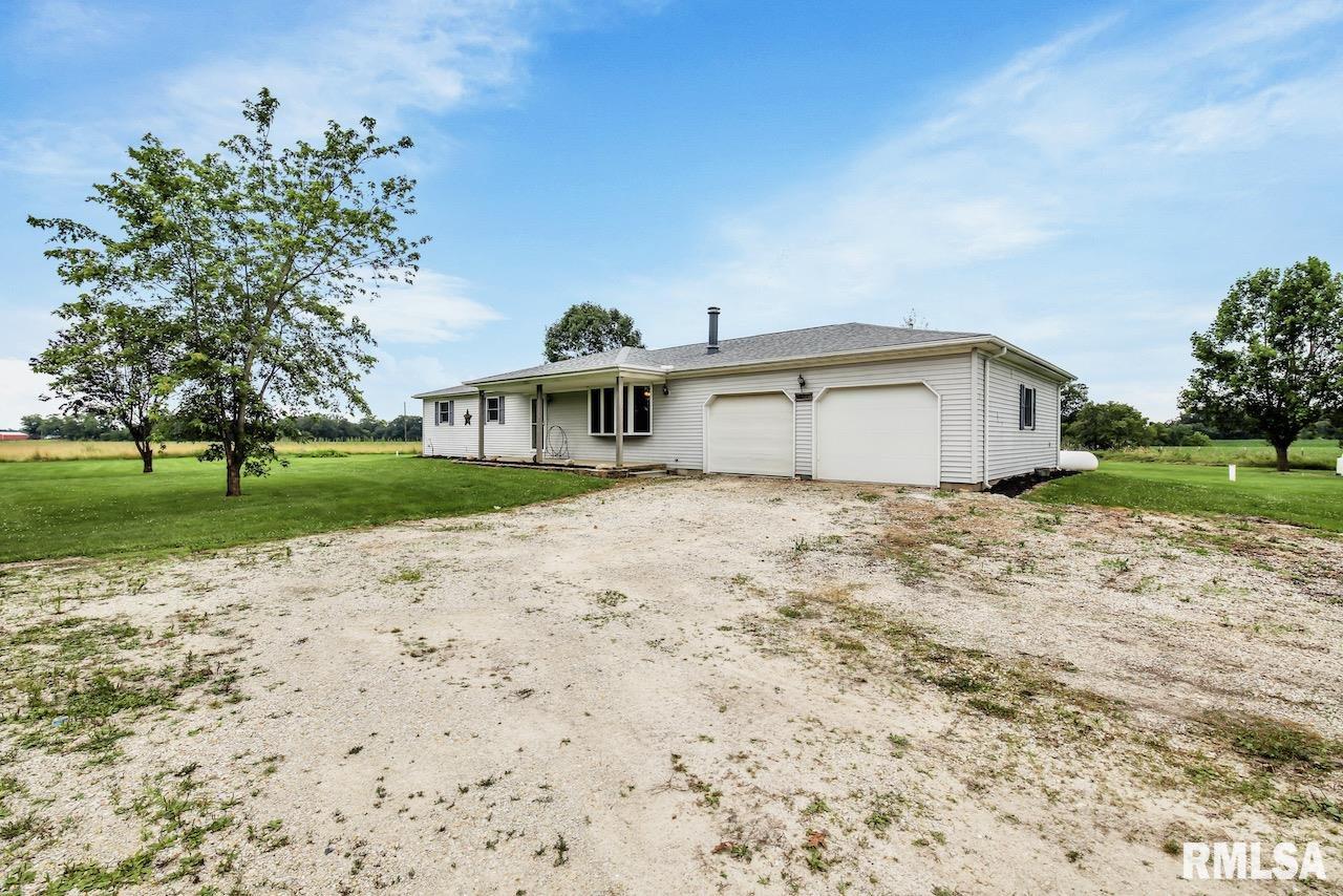 6605 South Trivoli Road Glasford, IL 61533 - Photo 2 of 30 Gallery Image 2