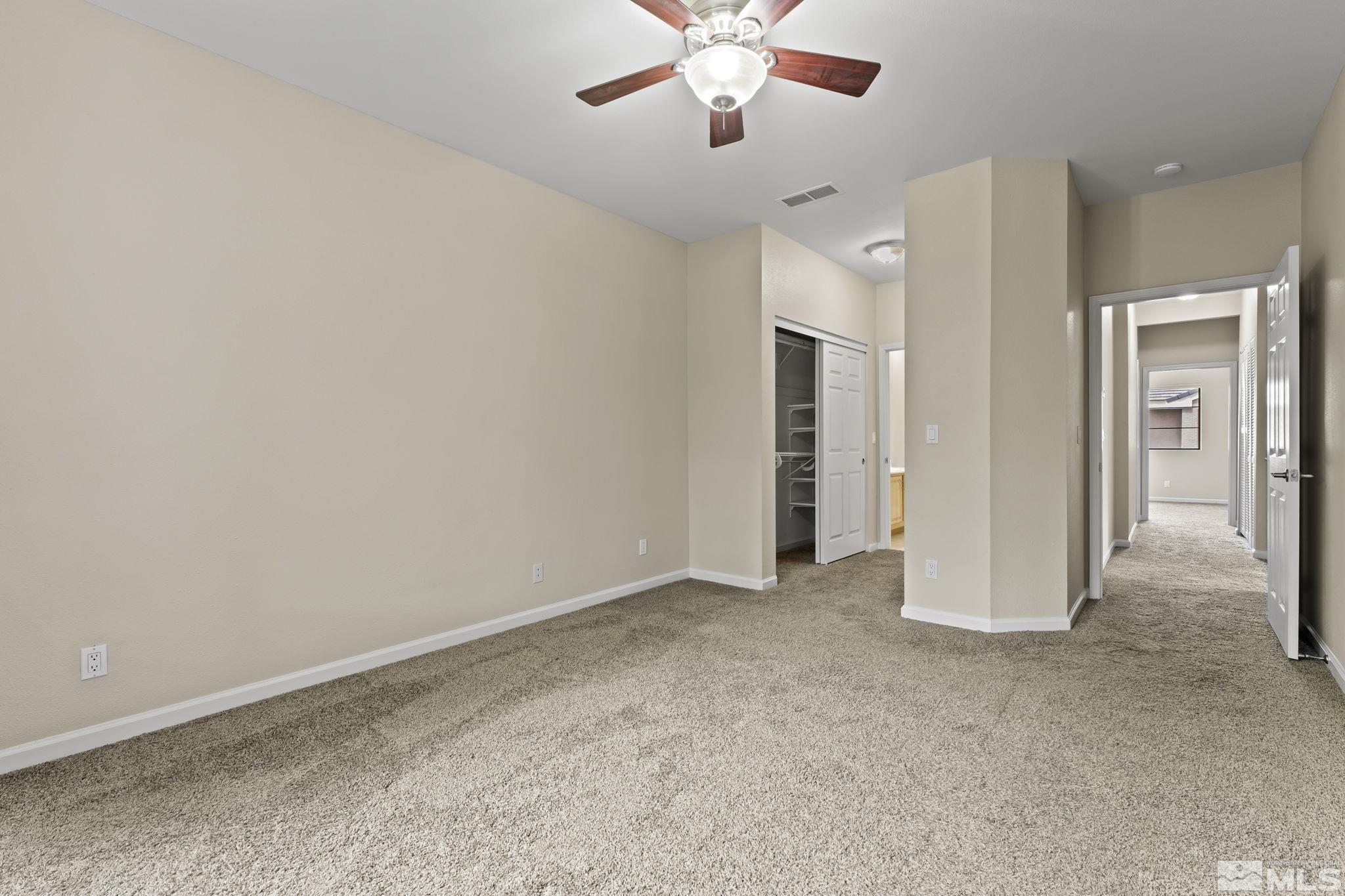 900 South Meadows Parkway, Unit 321 Reno, NV 89521 - Photo 16 of 40 an empty room with a bathroom