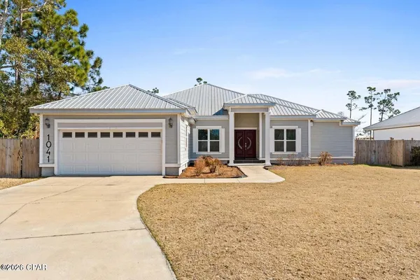 $2,800 | 1041 Plantation Drive, Panama City, FL 32404