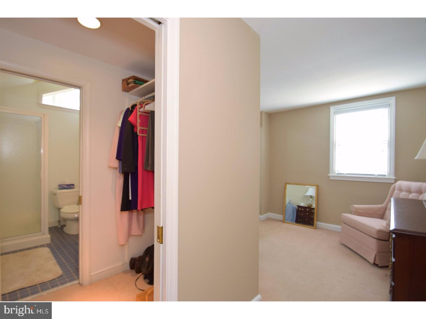520 Enfield Road Oreland, PA 19075 - Photo 14 of 25 Walk-in Closet