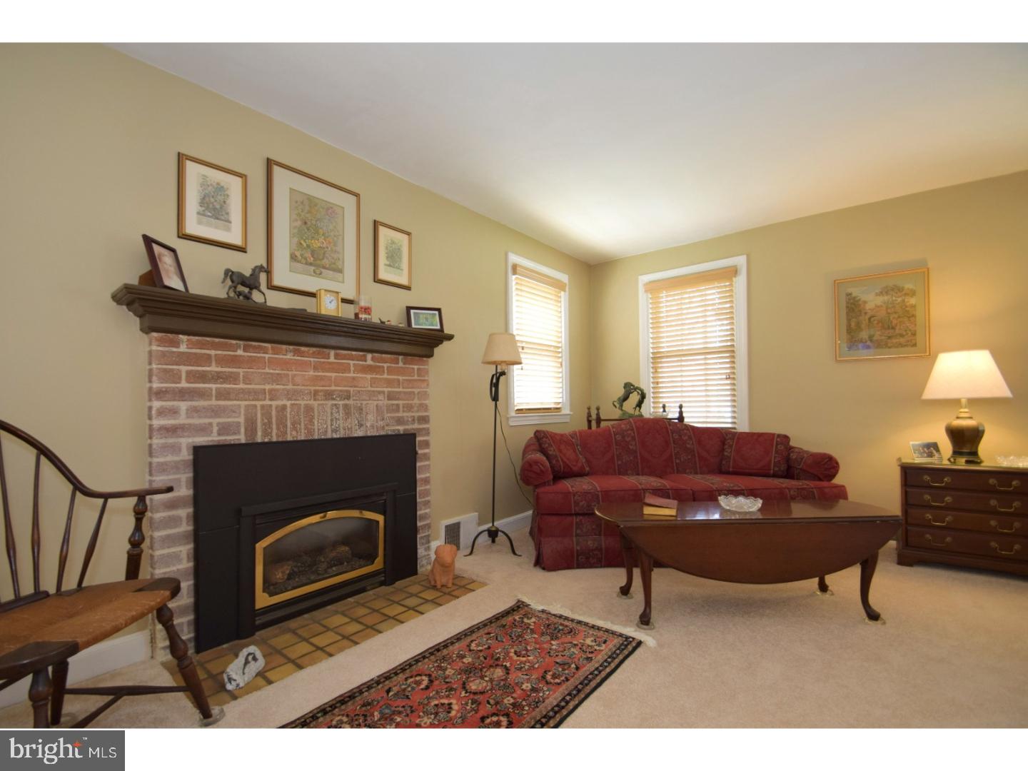 520 Enfield Road Oreland, PA 19075 - Photo 4 of 25 Fireplace