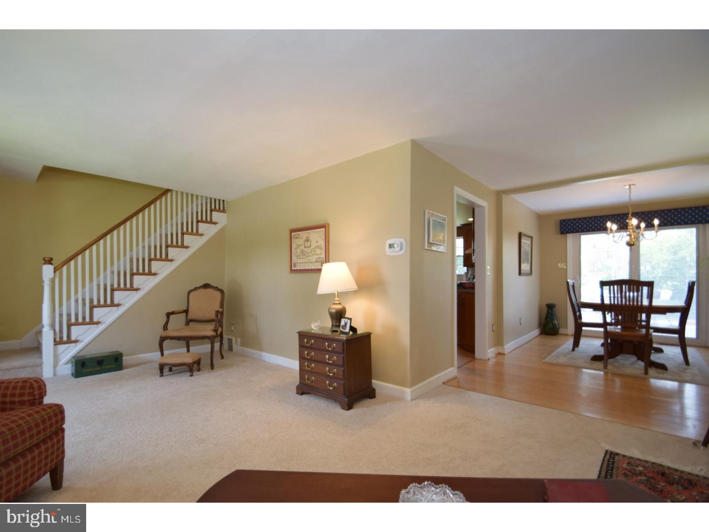 520 Enfield Road Oreland, PA 19075 - Photo 6 of 25 Living Room