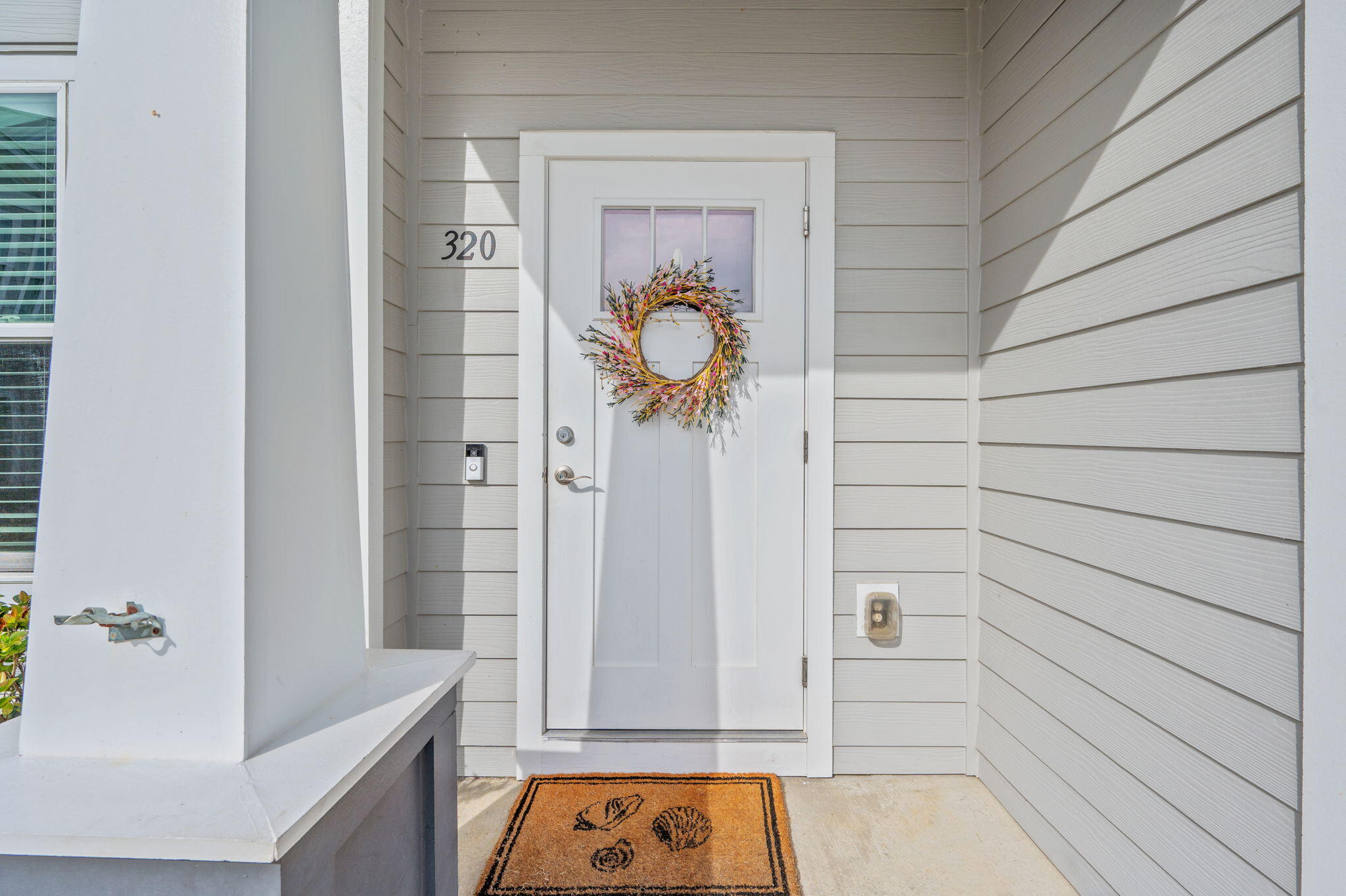 320 North Sand Palm Road Freeport, FL 32439 - Photo 3 of 30 Front Entry/Porch