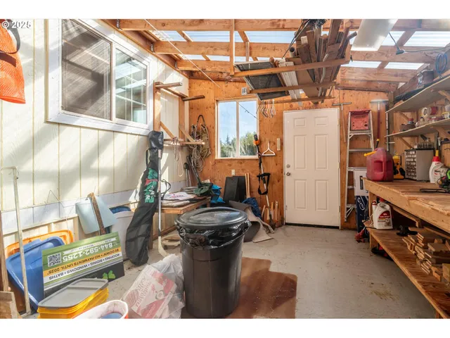 $329,000 | 87996 Park Lane, Bandon, OR 97411