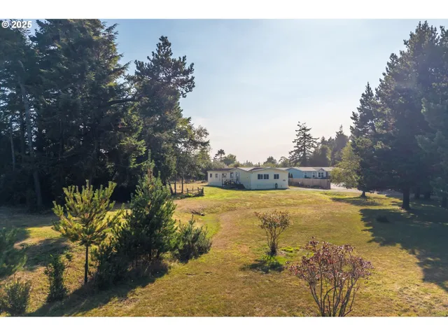 a view of ocean view