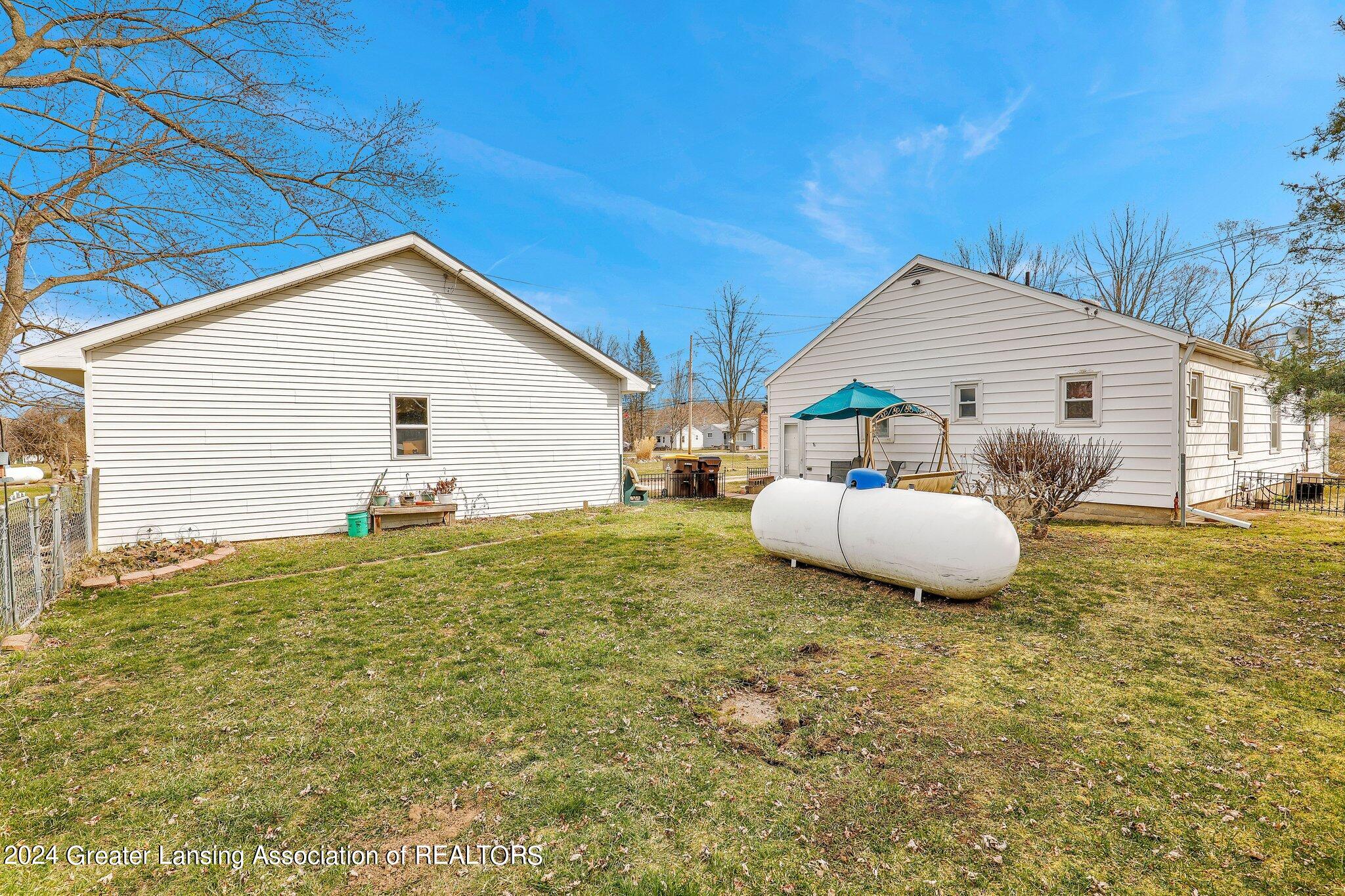 611 North Eifert Road Mason, MI 48854 - Photo 24 of 30 27-web-or-mls-Open Ended Media-26