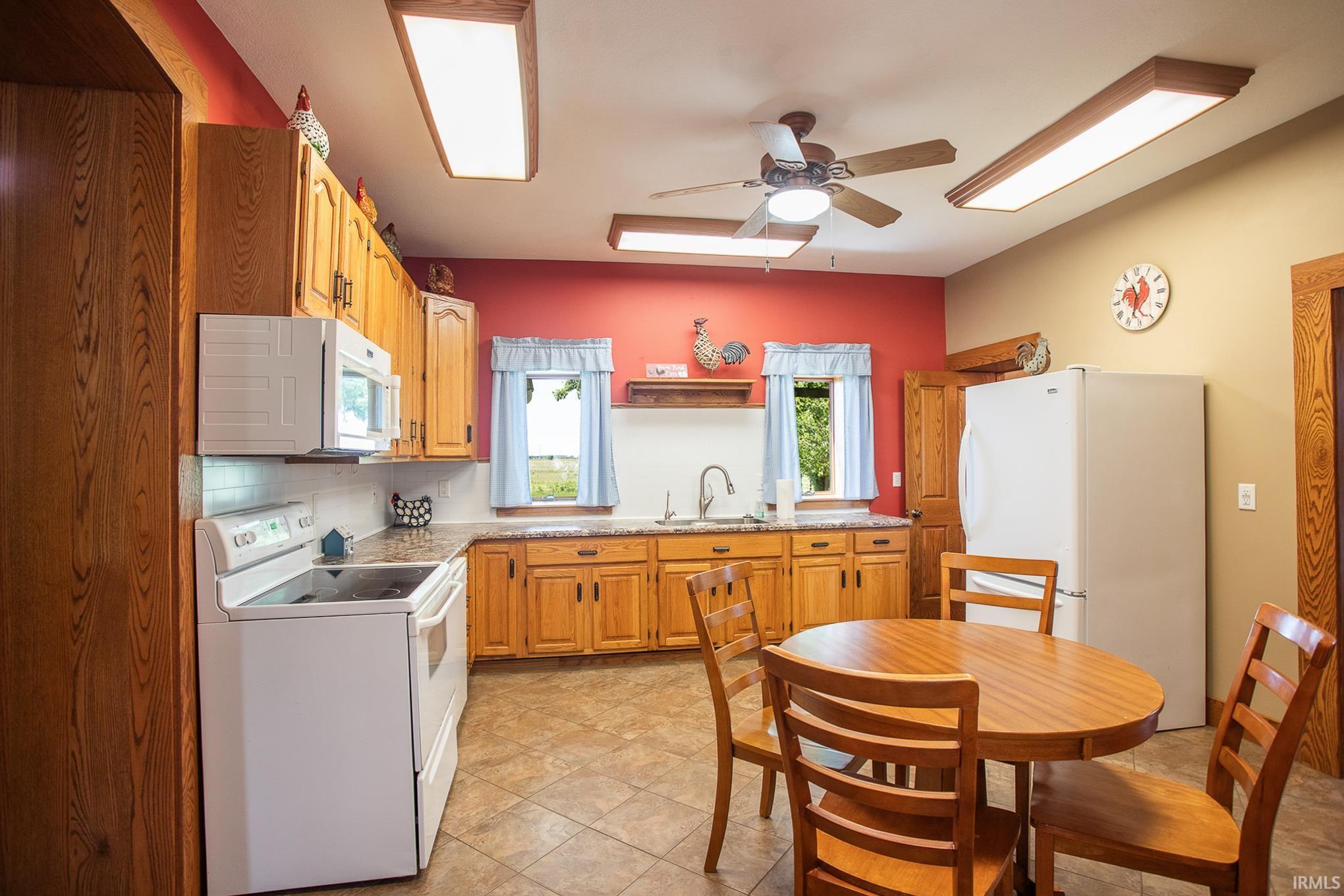 593 West 450 South Warren, IN 46792 - Photo 33 of 36