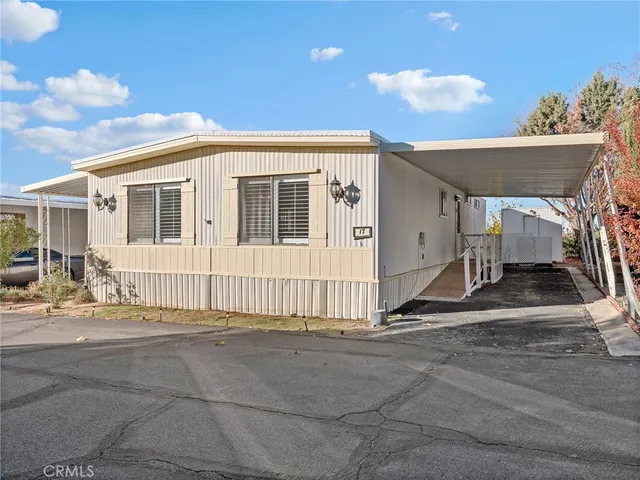 $74,900 | 11414 Serra Road, Unit 17, Apple Valley, CA 92308