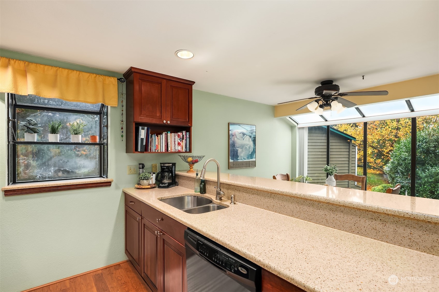 13801 Old Redmond Road, Unit G213 Redmond, WA 98052 - Photo 7 of 21 Gallery Image 7
