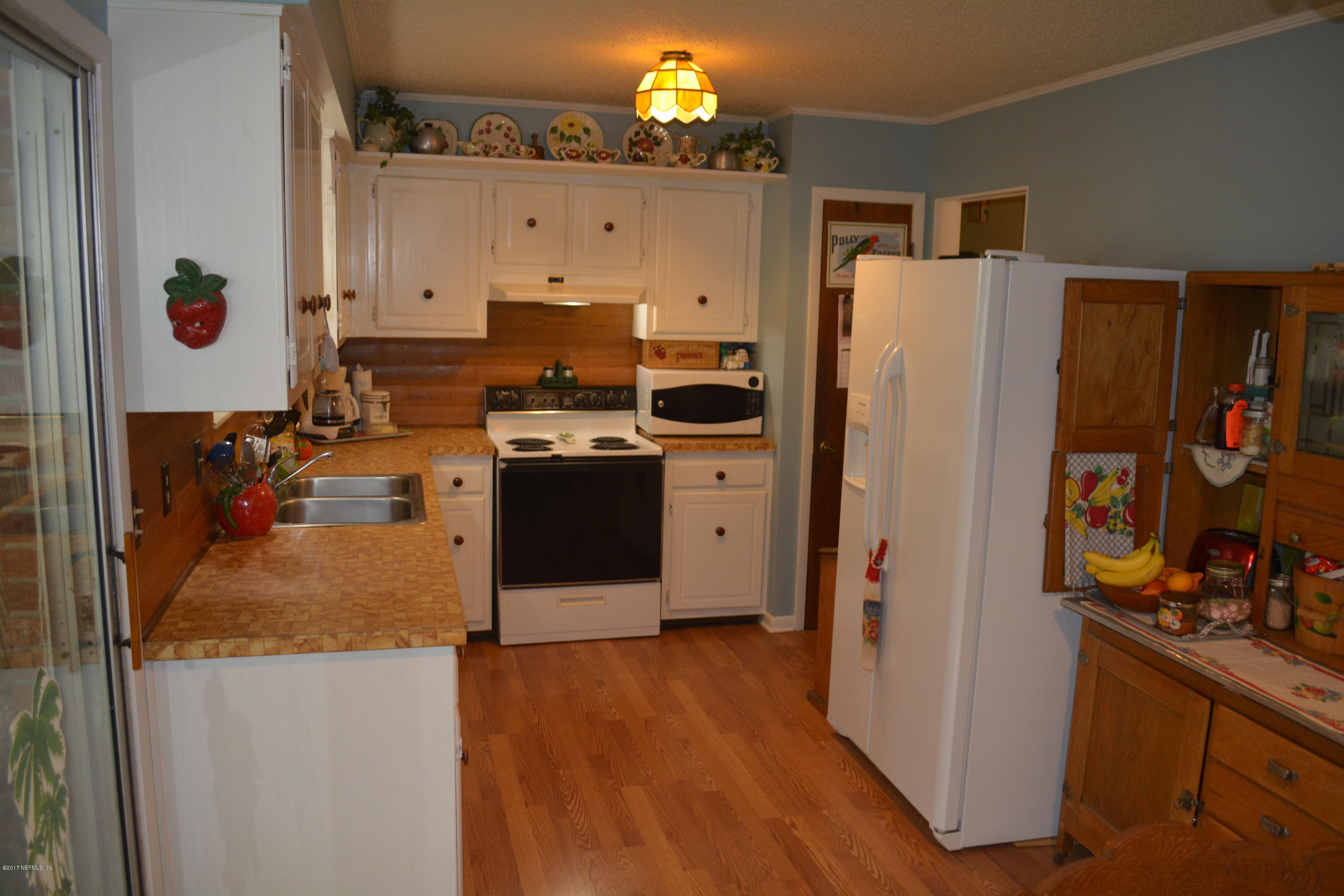 3599 North Canal Road Macclenny, FL 32063 - Photo 35 of 54 kitchen