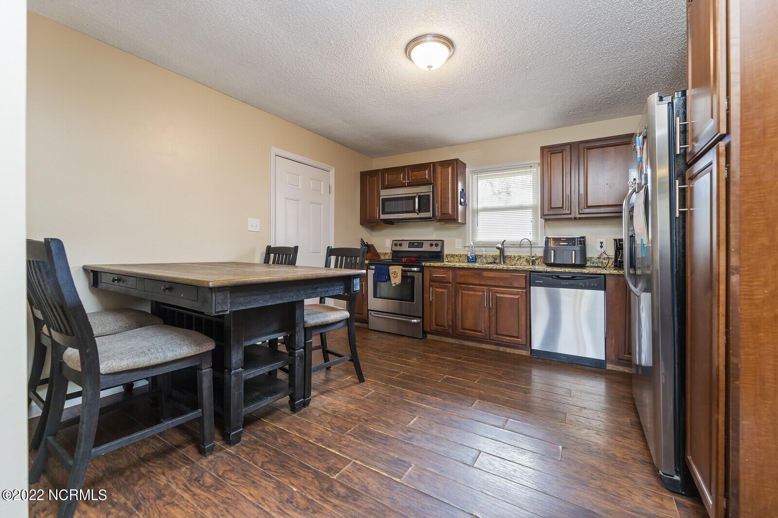 732 Dennis Road Jacksonville, NC 28546 - Photo 15 of 40 15_beth___MG_3168_mls