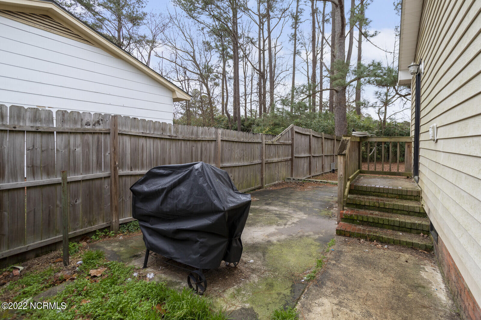 732 Dennis Road Jacksonville, NC 28546 - Photo 30 of 40 30_beth___MG_3360_mls