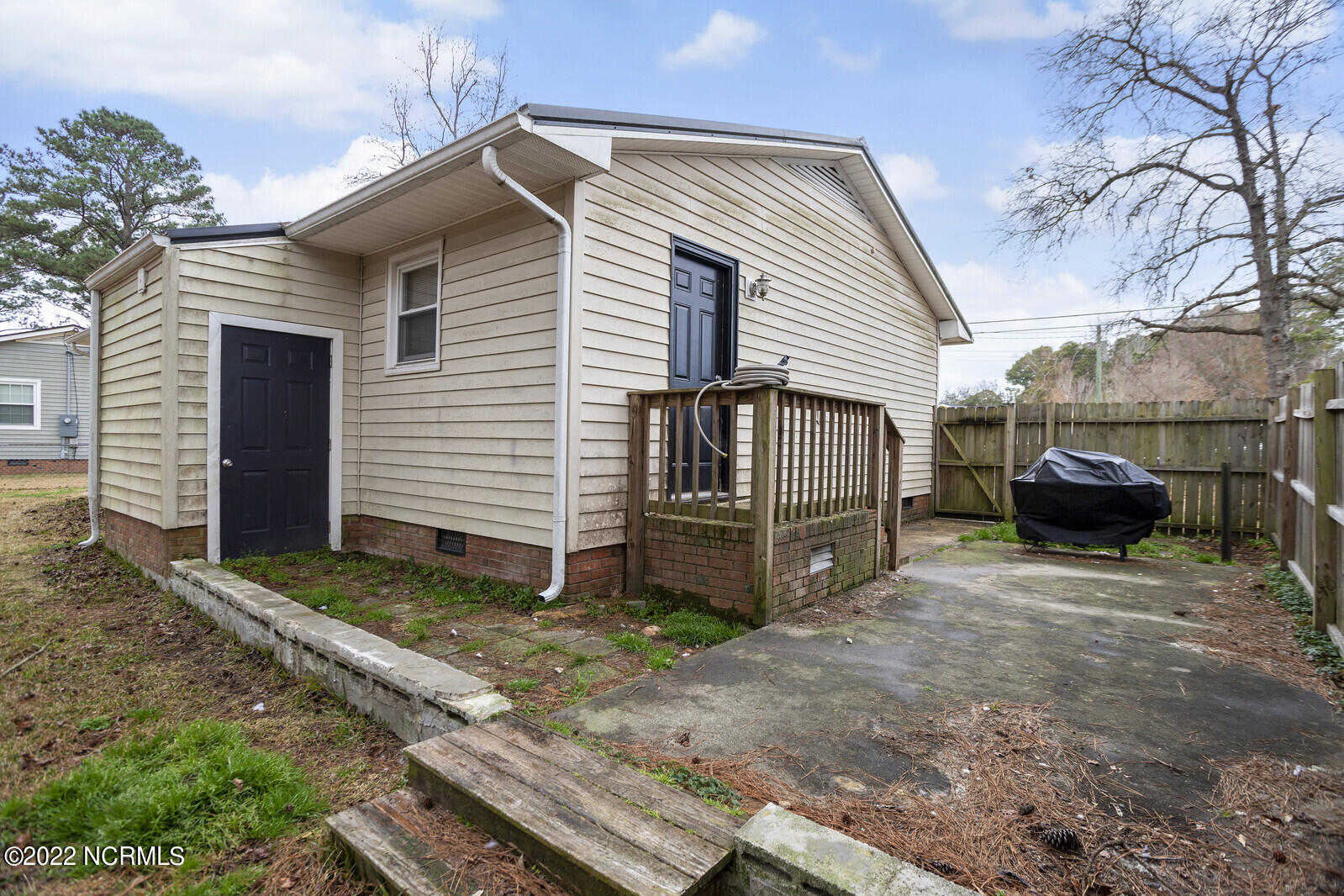 732 Dennis Road Jacksonville, NC 28546 - Photo 31 of 40 31_beth___MG_3415_mls