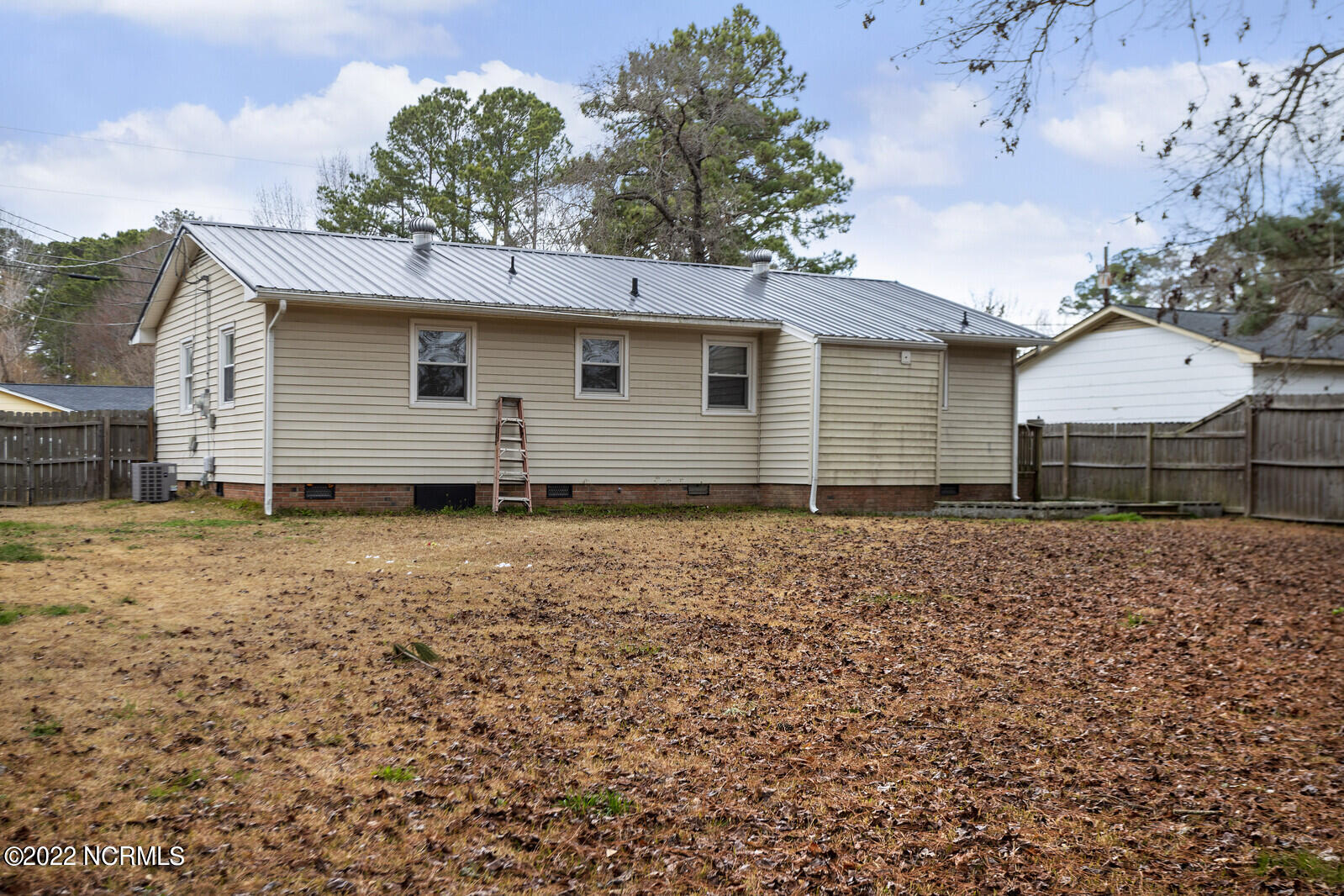 732 Dennis Road Jacksonville, NC 28546 - Photo 33 of 40 33_beth___MG_3400_mls