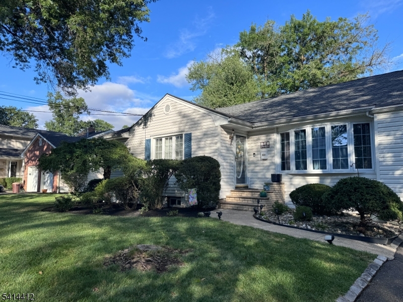 14 Sandy Hill Road Westfield, NJ 07090 - Photo 1 of 25