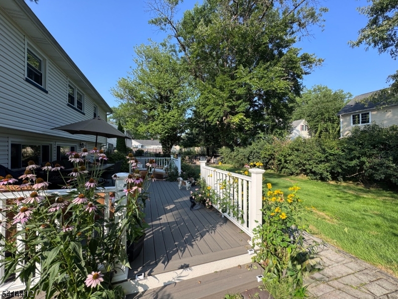 14 Sandy Hill Road Westfield, NJ 07090 - Photo 3 of 25