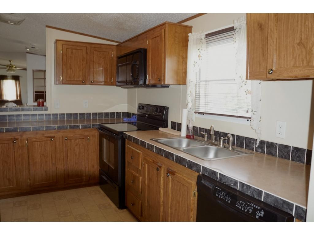 1490 Dover Road Morristown, TN 37813 - Photo 11 of 18 Photo 11