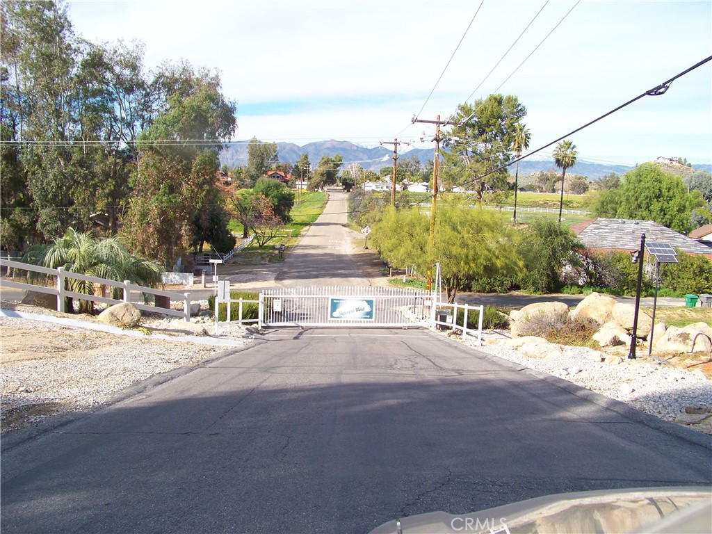 42540 Brix Road Hemet, CA 92544 - Photo 18 of 29