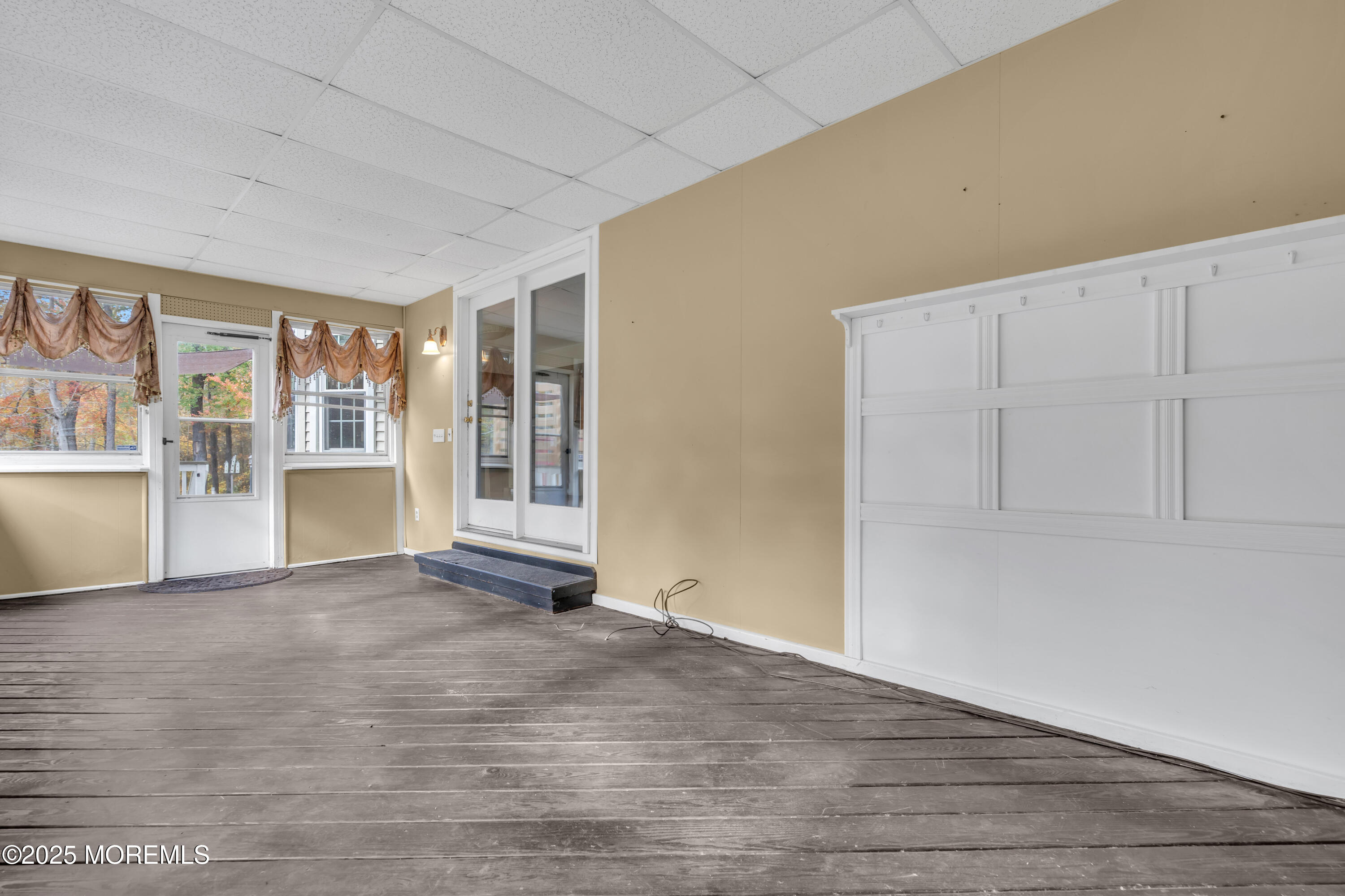 638 Freehold Road Jackson, NJ 08527 - Photo 31 of 61 a view of an empty room with a kitchen