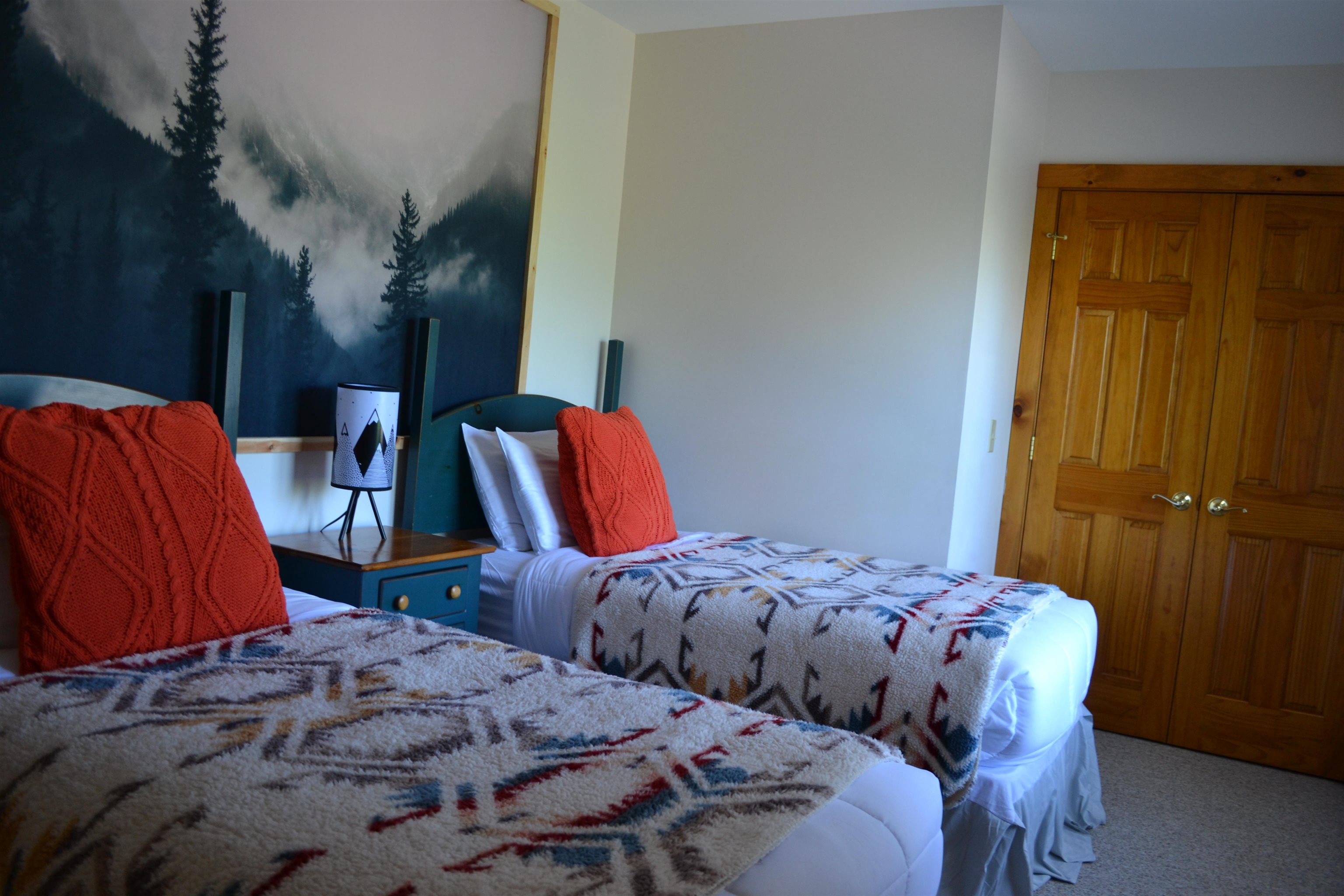 232 North Village Road, Unit 306 Jay, VT 05859 - Photo 6 of 19