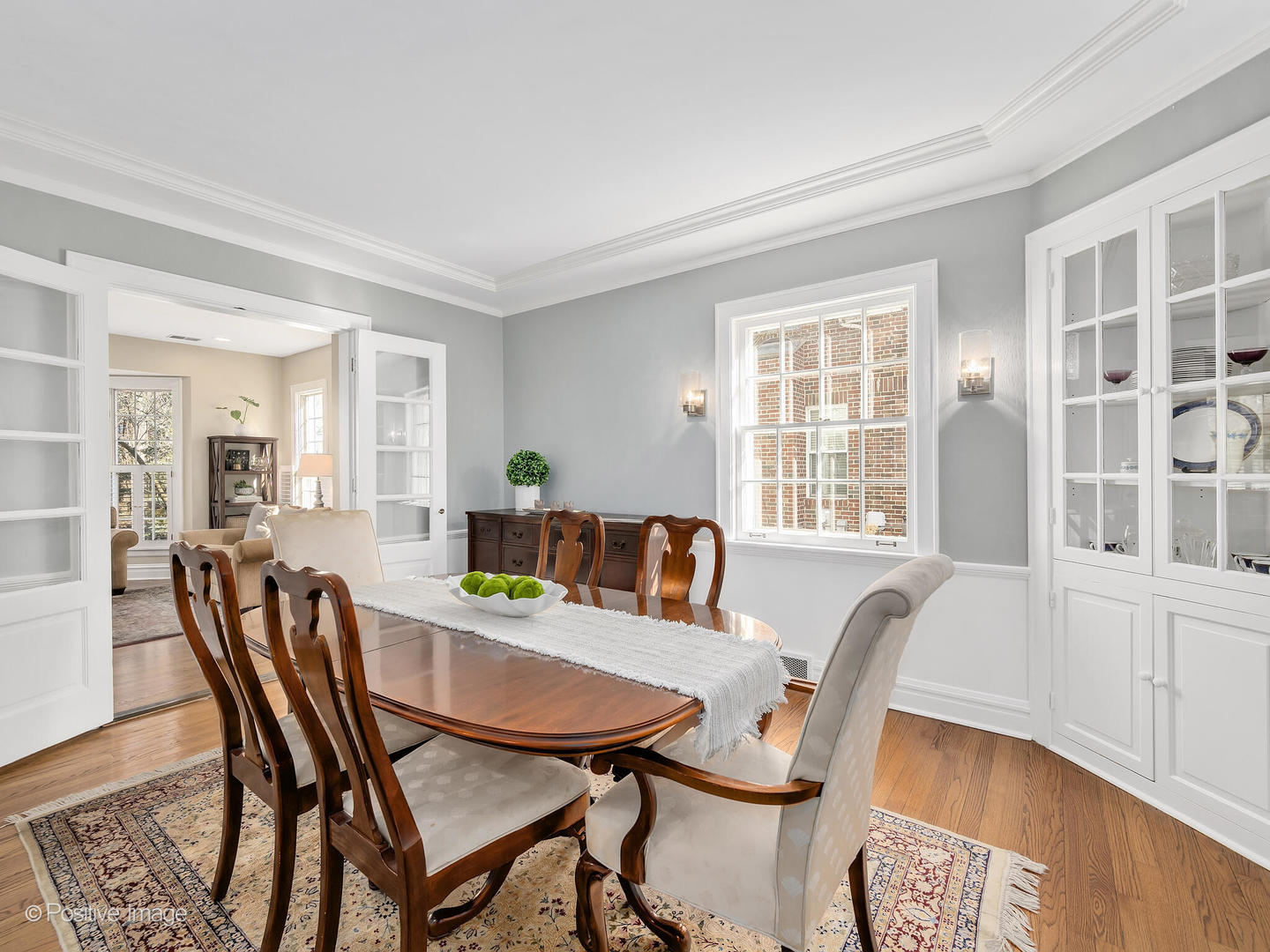 207 Ravine Road Hinsdale, IL 60521 - Photo 13 of 35 a view of a dining room with furniture