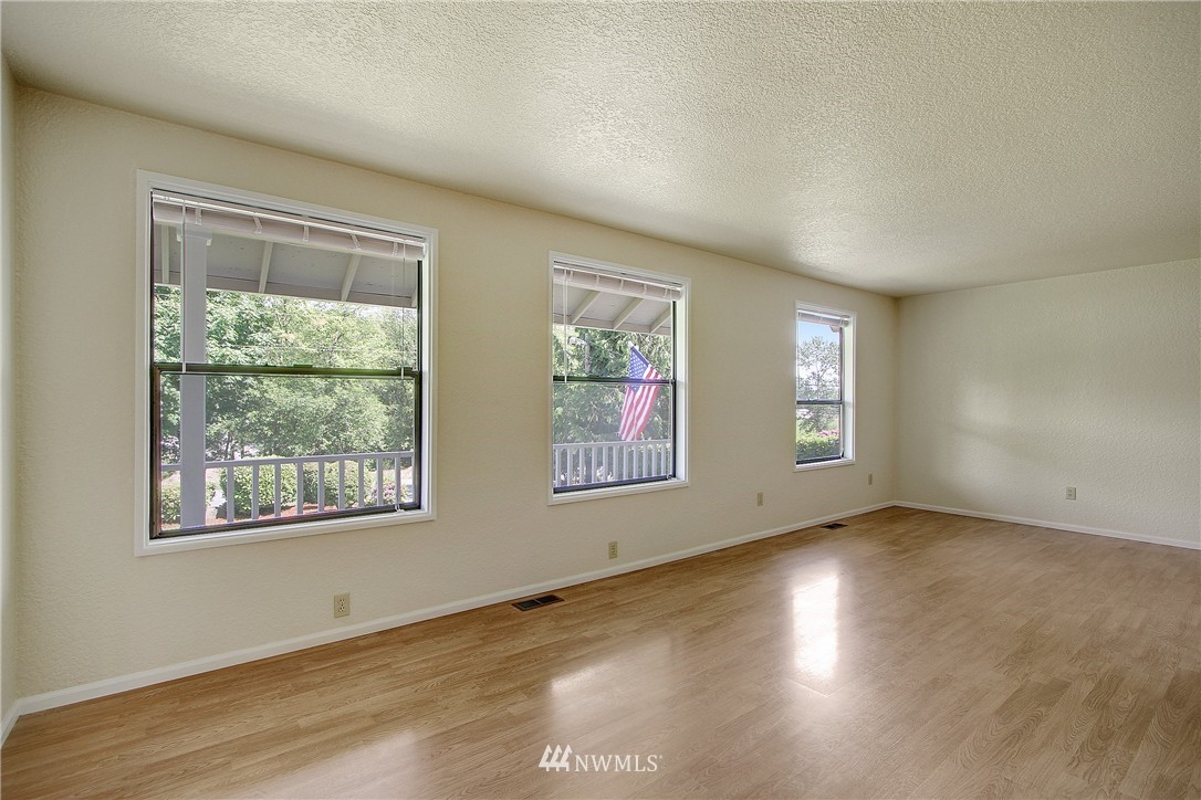 17830 Tester Road Snohomish, WA 98290 - Photo 5 of 15