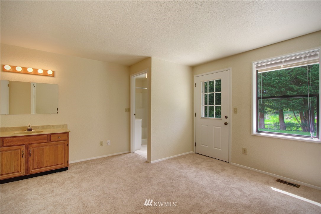 17830 Tester Road Snohomish, WA 98290 - Photo 7 of 15