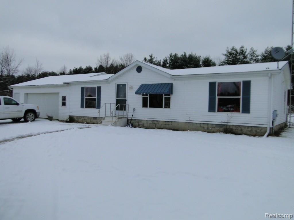 5900 Fostoria Road Columbiaville, MI 48421 - Photo 1 of 28 Front