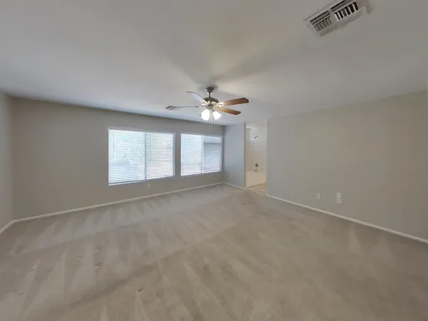 $2,019 | 2101 North 109th Avenue, Avondale, AZ 85392