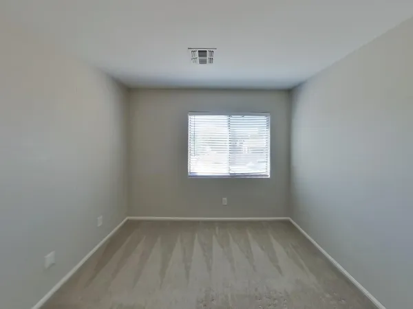 $2,019 | 2101 North 109th Avenue, Avondale, AZ 85392