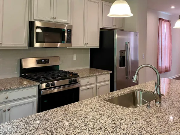 $2,200 | 6627 Pathfinder Way, Raleigh, NC 27616