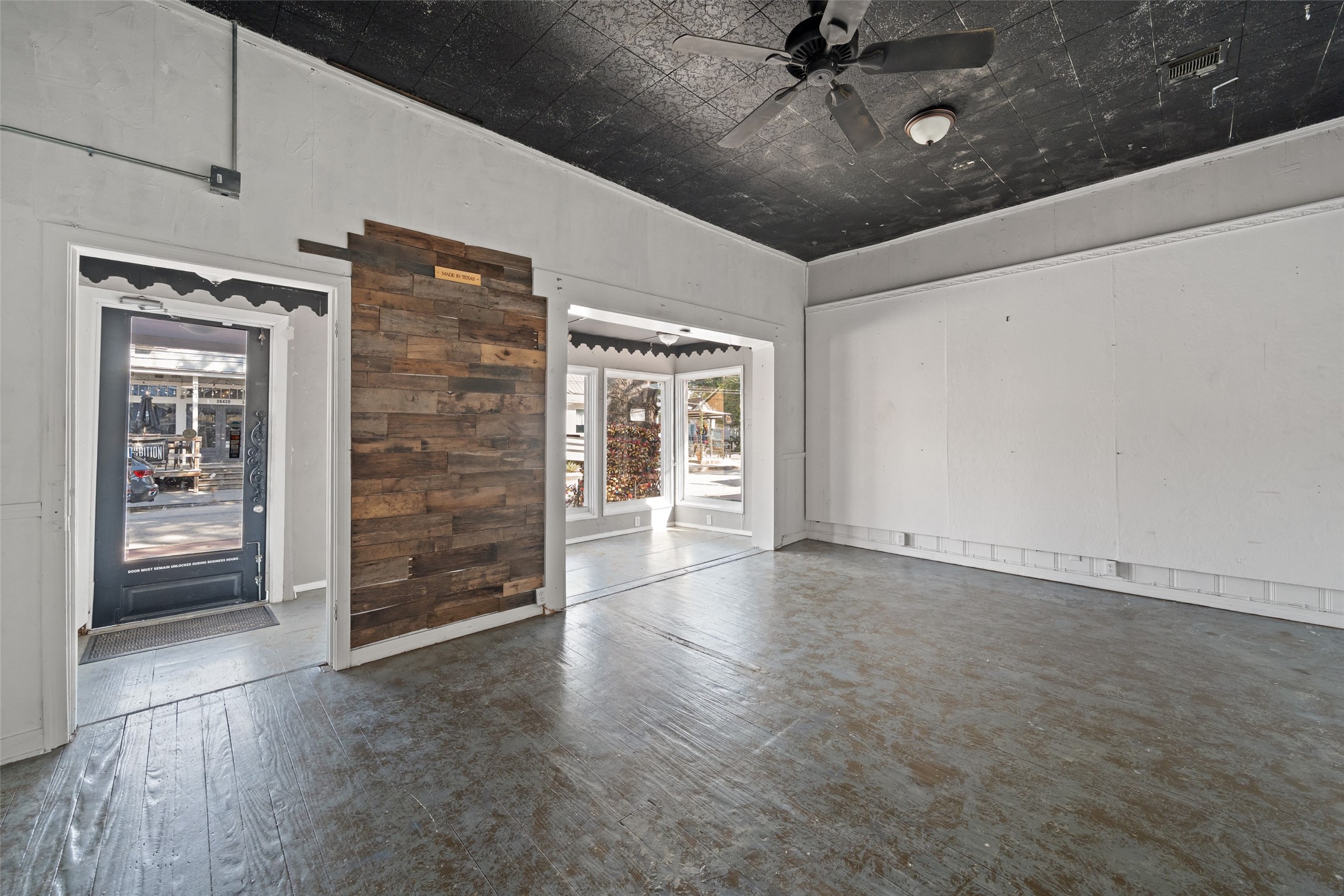 26407 Preston Avenue Spring, TX 77373 - Photo 5 of 38 a view of an empty room with a fireplace
