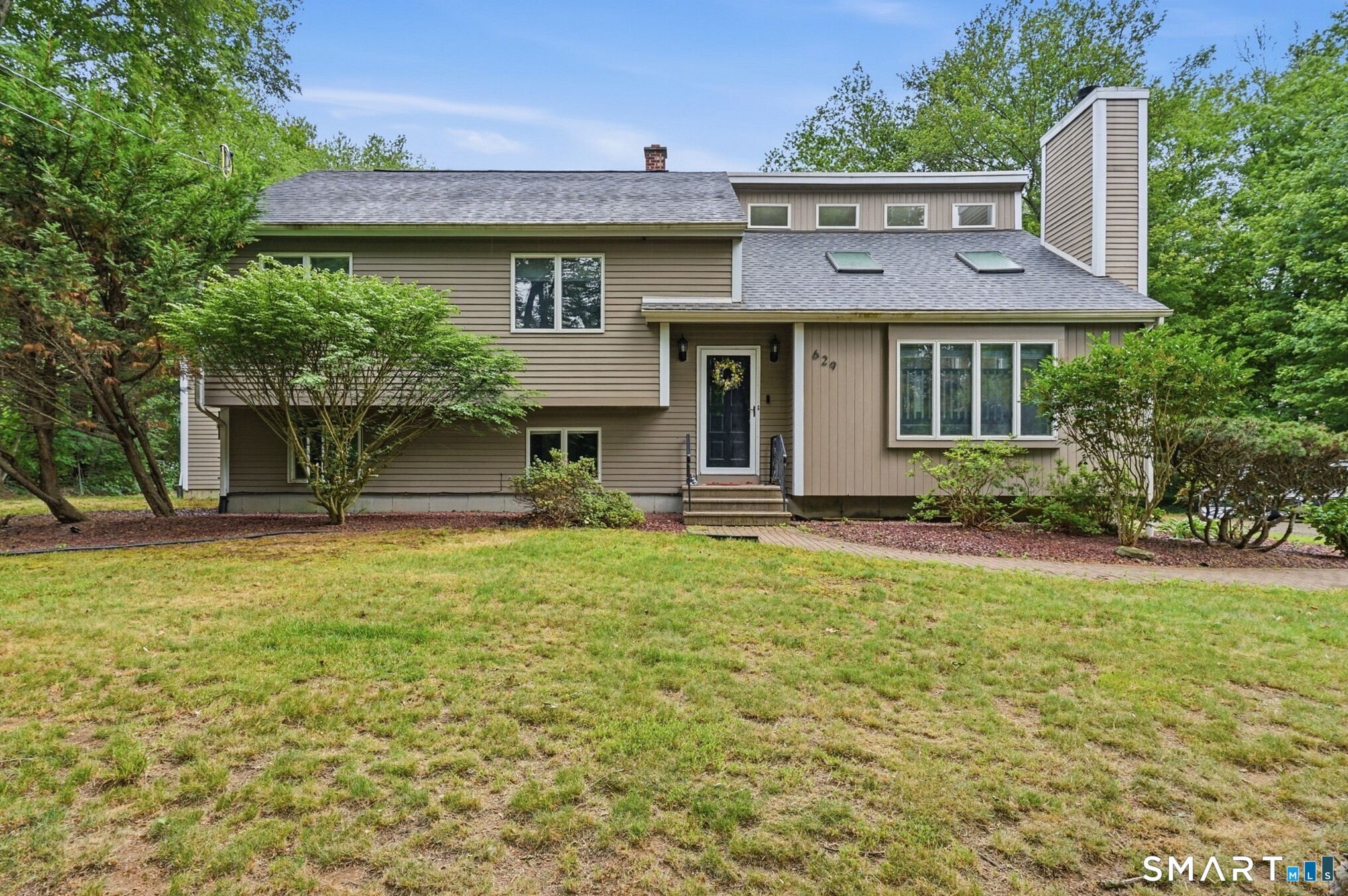 629 Voluntown Road Griswold, CT 06351 - Photo 2 of 39