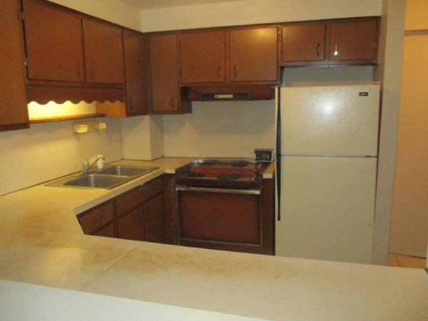 45 Oval Road, Unit 28 Quincy, MA 02170 - Photo 5 of 9 Gallery Image 5