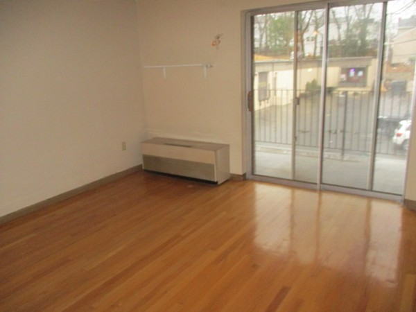 45 Oval Road, Unit 28 Quincy, MA 02170 - Photo 6 of 9 Gallery Image 6