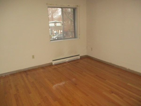 45 Oval Road, Unit 28 Quincy, MA 02170 - Photo 8 of 9 Gallery Image 8