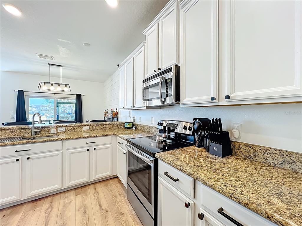 3341 Rodrick Circle Orlando, FL 32824 - Photo 13 of 43