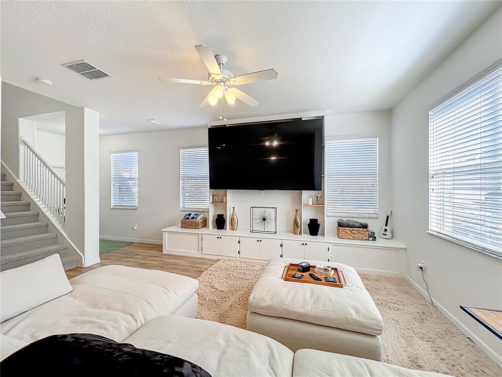 3341 Rodrick Circle Orlando, FL 32824 - Photo 10 of 43