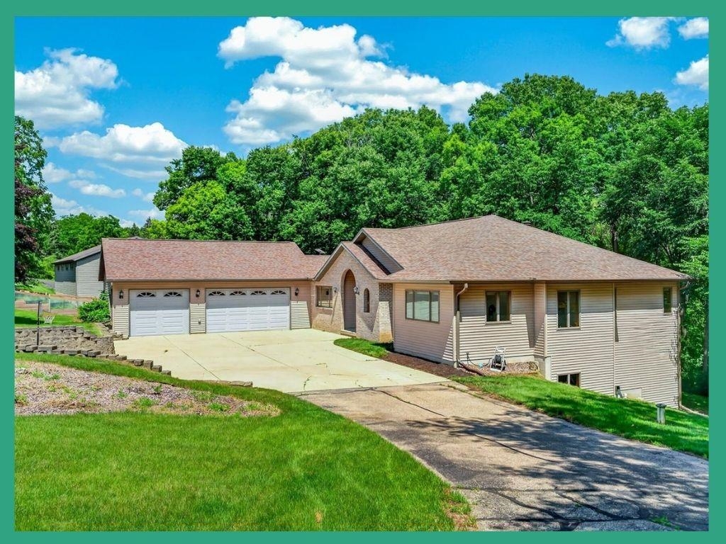 546 Echo Valley Road Brooklyn, WI 53521 - Photo 12 of 74