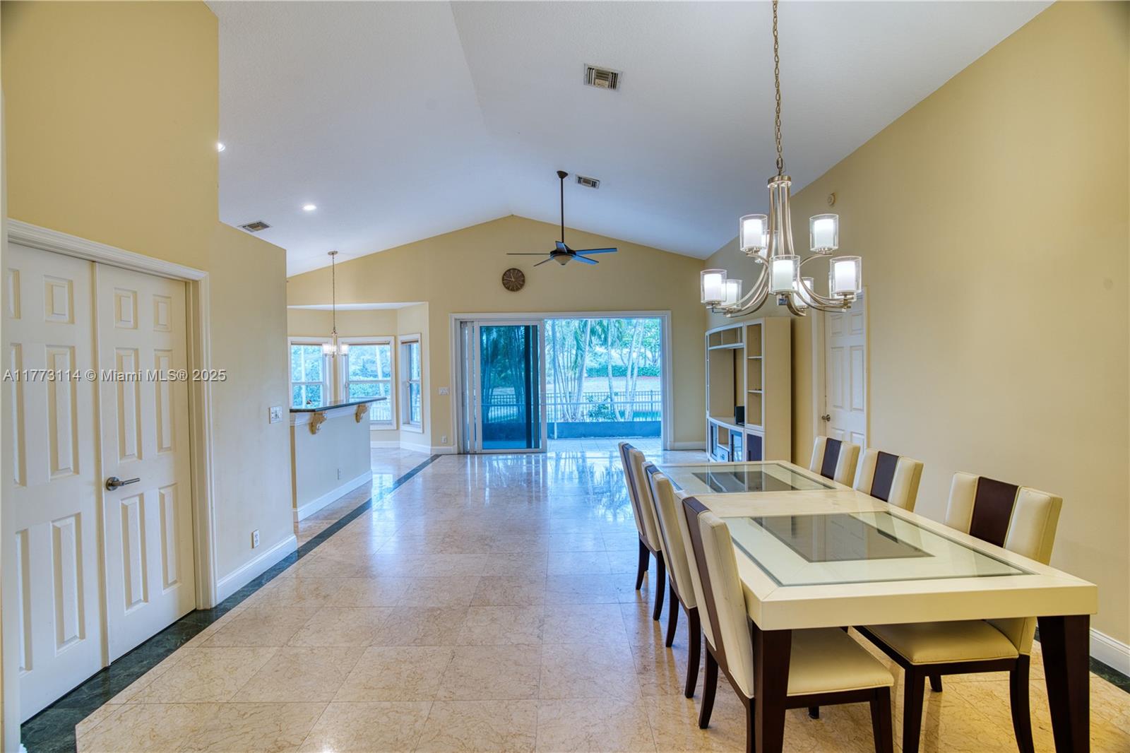 21775 Philmont Court Boca Raton, FL 33428 - Photo 12 of 45 Gallery Image 12