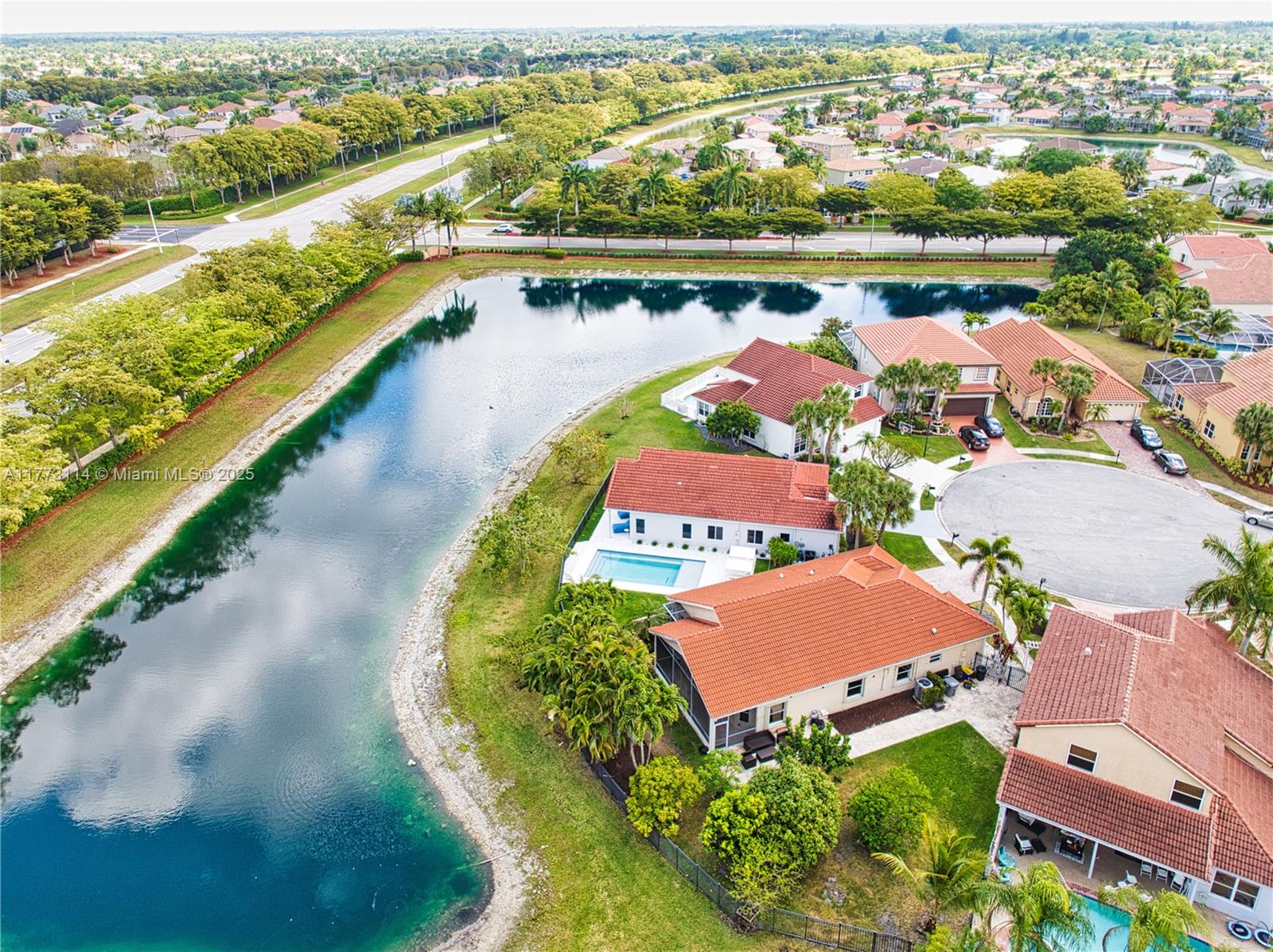 21775 Philmont Court Boca Raton, FL 33428 - Photo 5 of 45 Gallery Image 5