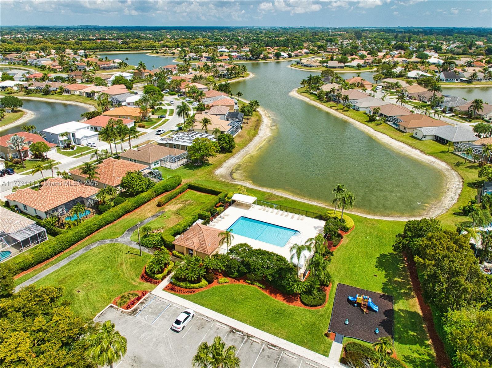 21775 Philmont Court Boca Raton, FL 33428 - Photo 7 of 45 Gallery Image 7