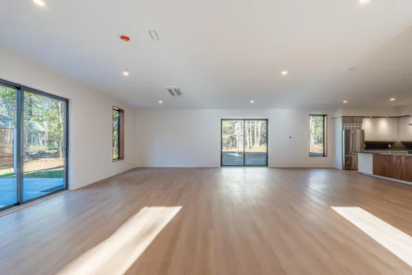 $1,725,000 | 2 Woodside Meadow Road, Kittery, ME 03904