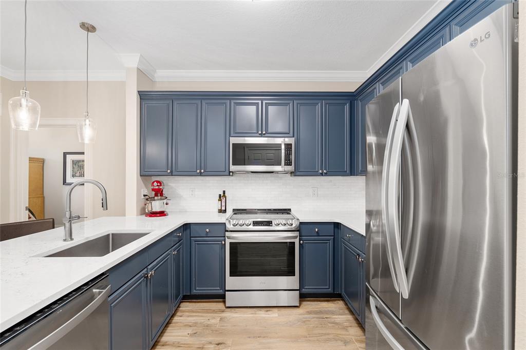 1185 Southwest 9th Road, Unit 405 Gainesville, FL 32601 - Photo 15 of 37