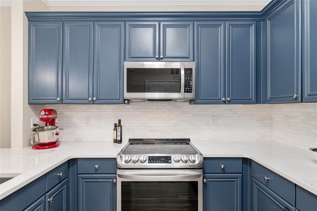 1185 Southwest 9th Road, Unit 405 Gainesville, FL 32601 - Photo 17 of 37